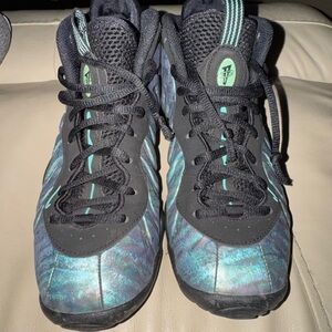 Nike Kids Sneakers - Black and Teal